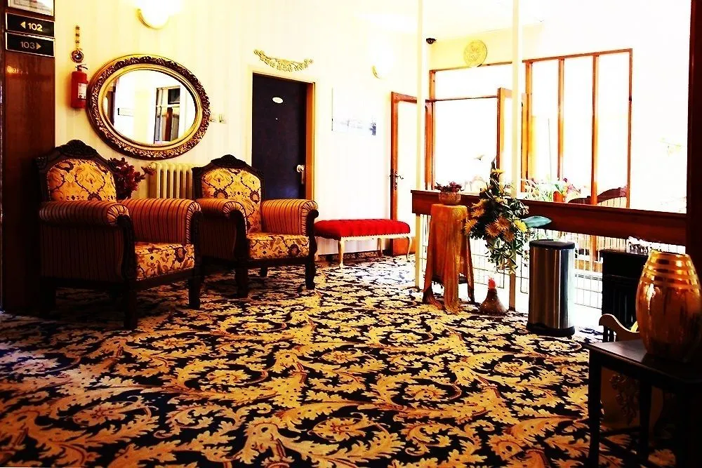 Guleryuz Hotel Анкара
