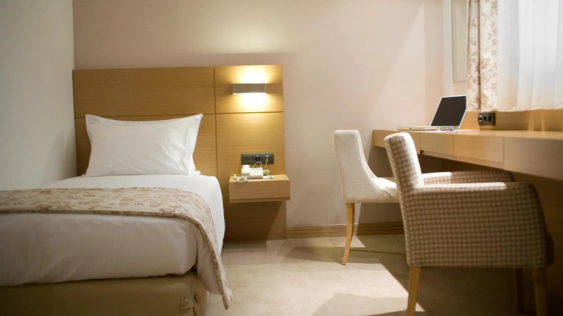 Guleryuz Hotel Анкара 2*,  Турция