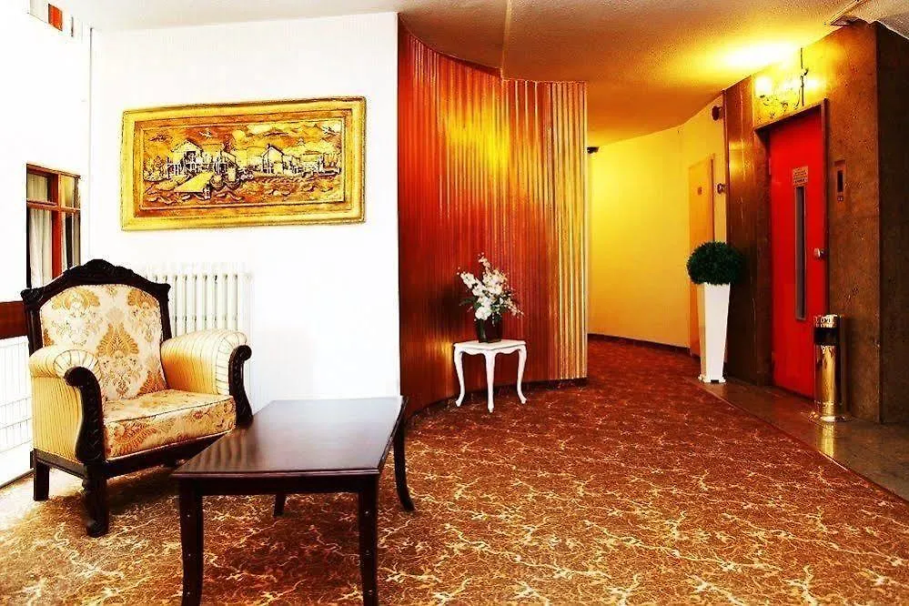 Guleryuz Hotel Анкара